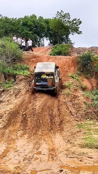 Car off road challenge on the danger road #car #shorts ep (1168)