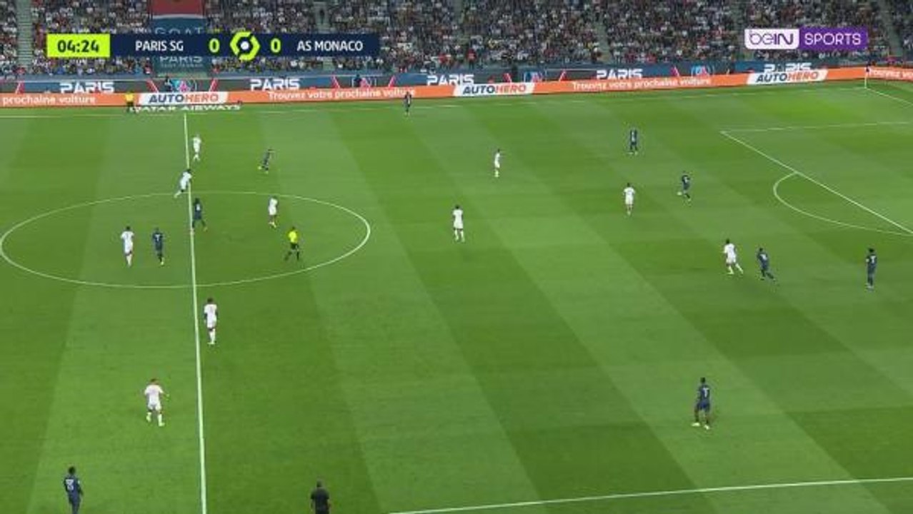 Come back here! Neymar retaliates by shoving Volland