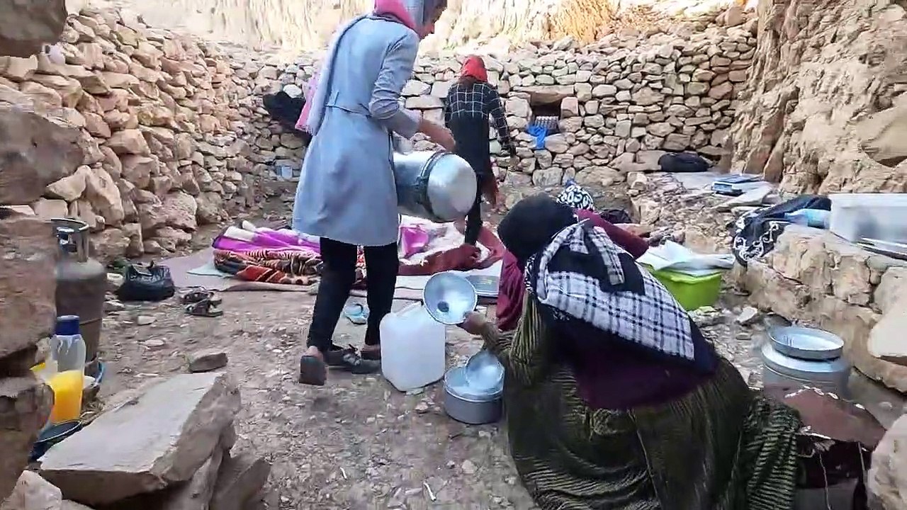 Getting Butter from Yogurt _The nomadic lifestyle