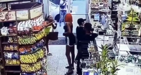 Riña de dos mujeres provoca la muerte de un anciano espectador