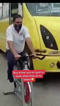 Simulador de bicicleta para conductor de autobús