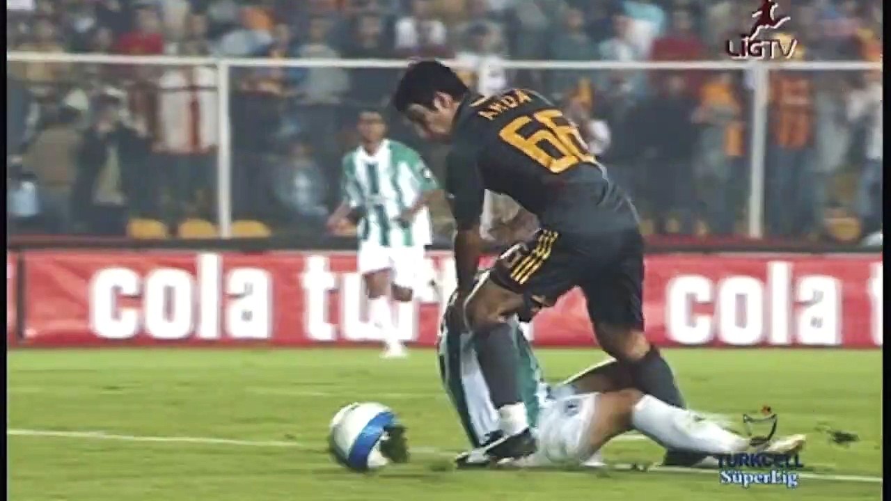 Galatasaray'dan Arda Turan'a veda videosu