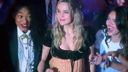 Pretty Little Liars- Original Sin S01E04 The (Fe)male Gaze