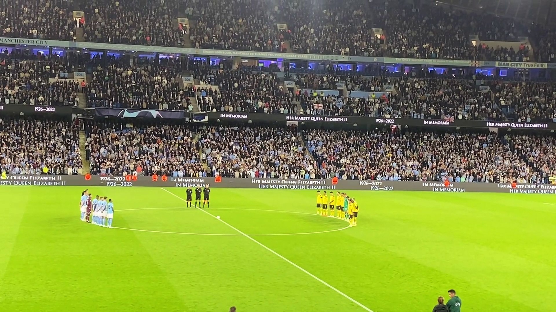 Manchester City vs Crvena zvezda - Champions League, London Sport Reviews