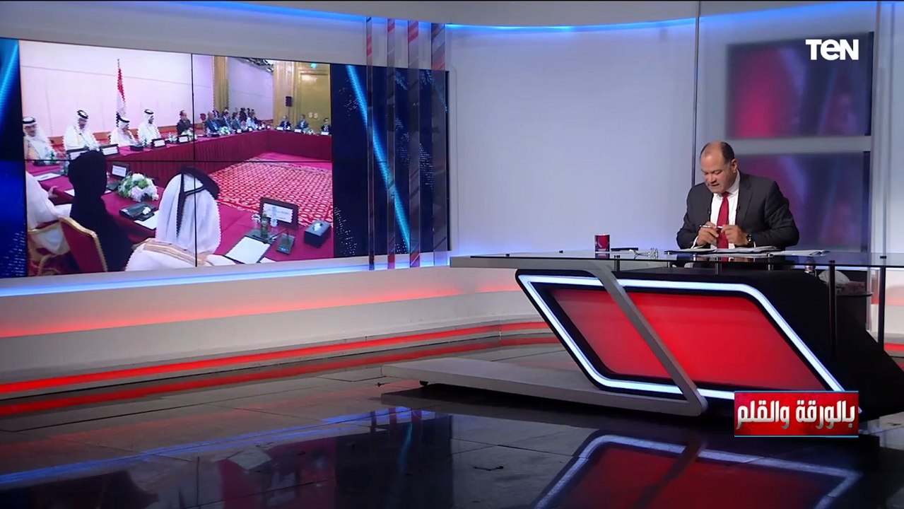 الديهي تعليقا على "تويتة" عمار على حسن: مش عارف يعني ايه دولة ولا يعني ايه سياسة وكلامك سطحي للغاية