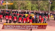 El féretro de Isabel II fue trasladado al parlamento acompañado por su familia