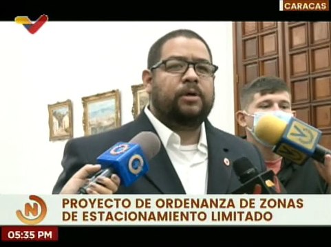 Presentan ante el Consejo Municipal nuevo proyecto de Ordenanza de Estacionamientos Limitados