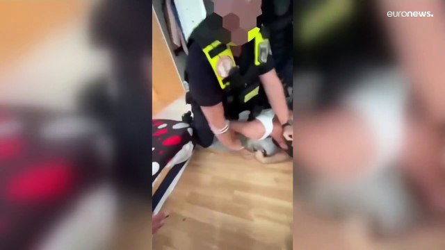 Das ist mein Land - Video zeigt Rassismus bei Polizei in Berlin