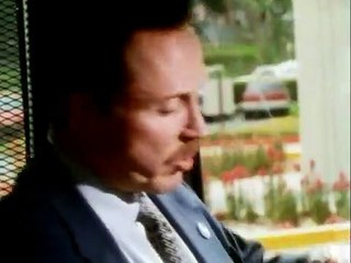 Meurtre en suspens Bande-annonce (EN)