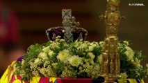 Hommage à Elizabeth II : le défilé des Britanniques à Westminster Hall