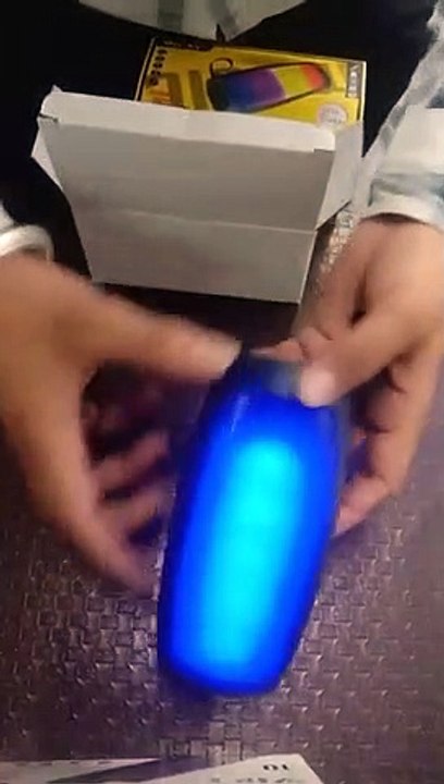 New Stylish speaker With LED Light   लाइट वाला सस्ता ब्लूटूथ स्पीकर  Cheap & Best speaker Review