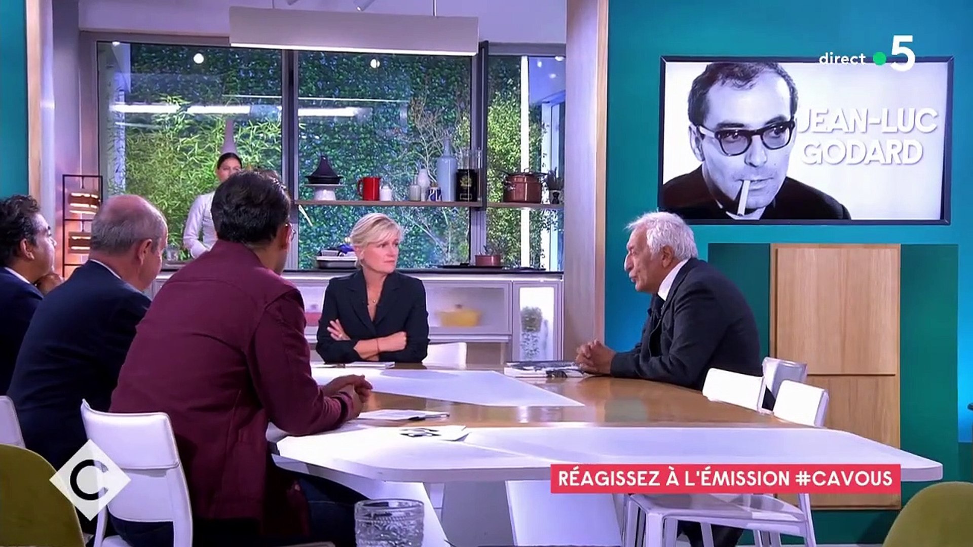 Gérard DarmonGérard Darmon : "Je ne peux pas admirer Jean-Luc Godard,  quelqu'un qui hait à ce point les Juifs" - Vidéo Dailymotion