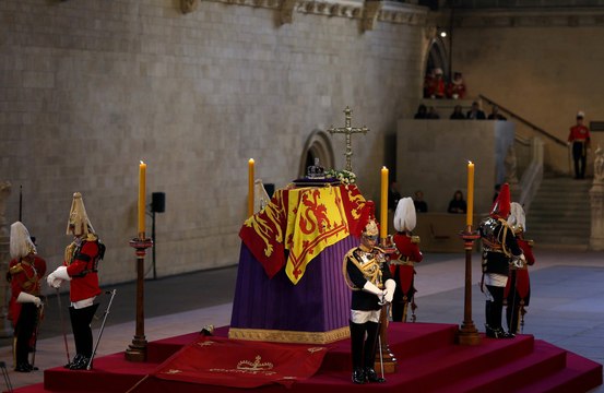 Royal guard faints while protecting Queen Elizabeth's coffin during her Lying-In-State at Westminster Hall