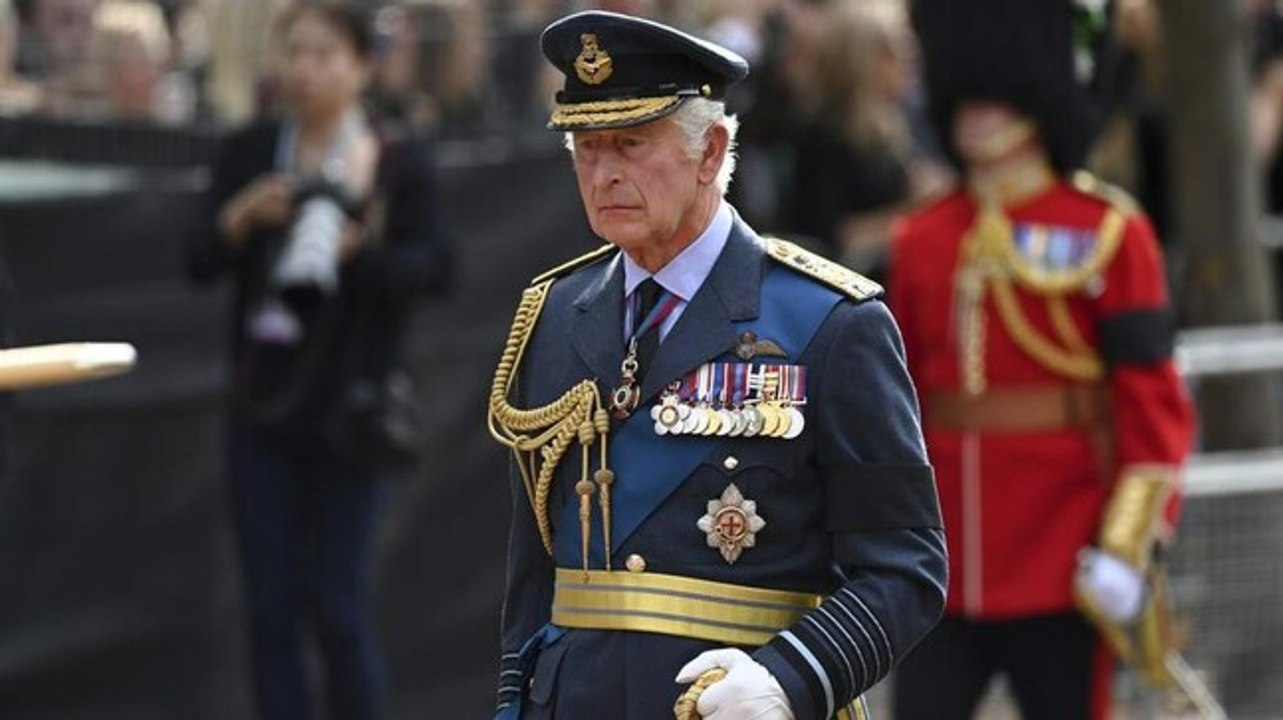 Can't bear this bloody thing: King Charles loses his cool over leaking pen