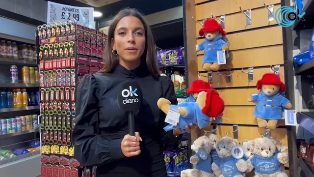 Escasez de osos de peluche Paddington: los británicos arrasan las tiendas para homenajear a Isabel II