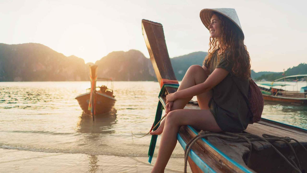 Günstig Reisen: Sonnige Fernreiseziele im Herbst!