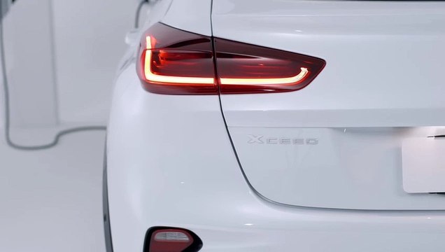 Le Kia XCeed Hybride Rechargeable affiche une autonomie électrique de 48 km