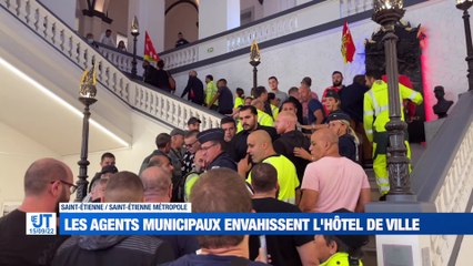 À LA UNE : Les agents municipaux envahissent l'Hôtel de Ville de Saint-Étienne / Le secteur économique hausse le ton / Des journées du Patrimoine sur le thème du développement durable