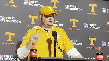 Скачать видео: Watch: Tennessee Head Coach Josh Heupel Meets With Media For Final Time Before Akron