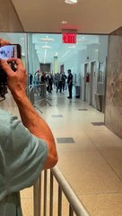 Cardi B se declara culpable de agresión