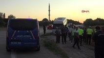 Son dakika haberleri... TOKAT'TA ÖĞRENCİ SERVİSİ İLE HAFİF TİCARİ ARAÇ ÇARPIŞTI 13 YARALI