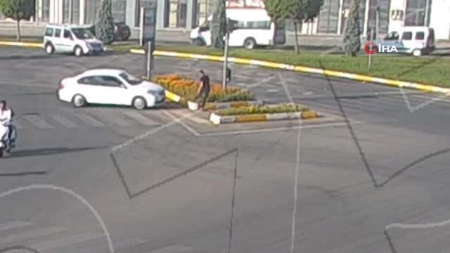 Son dakika haberi: Şanlıurfa'daki trafik kazaları şehir polis kameralarında