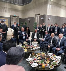 Cumhurbaşkanı Erdoğan, "Ebedi Şehir"de ŞİÖ Zirvesi'ne katılan liderlerle sohbet etti