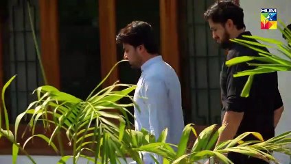 Zubia Munh Kaala Kar Ke Wapis Aa Gayi !! Yakeen Ka Safar -