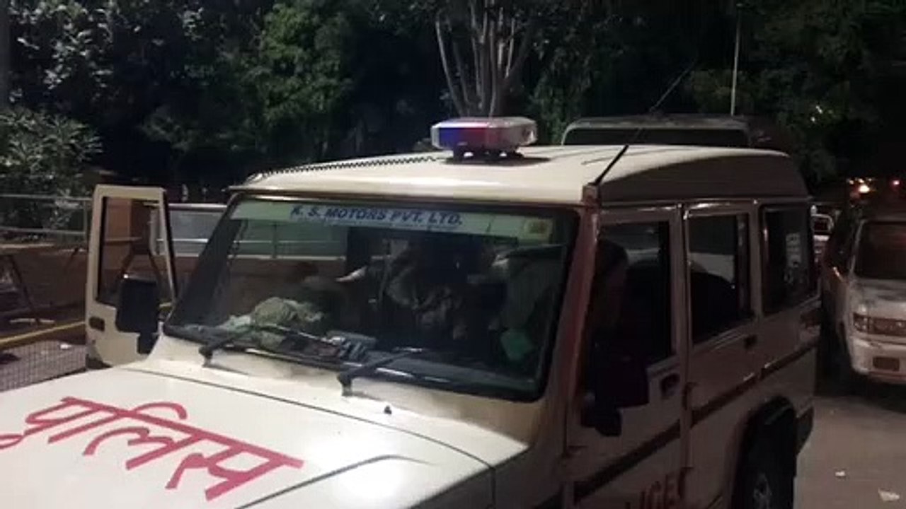 बजरी Illegal Mining : बजरी के अवैध खनन में एक य...