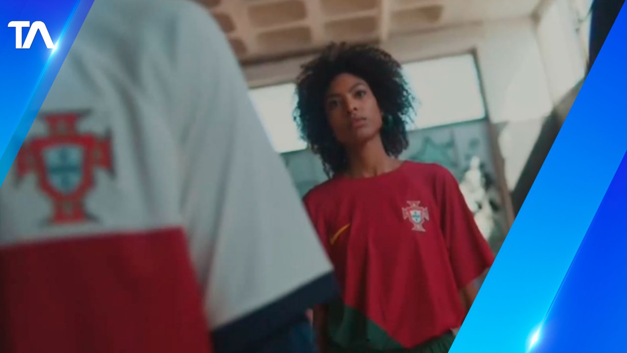 Más selecciones presentan sus camisetas para el Mundial