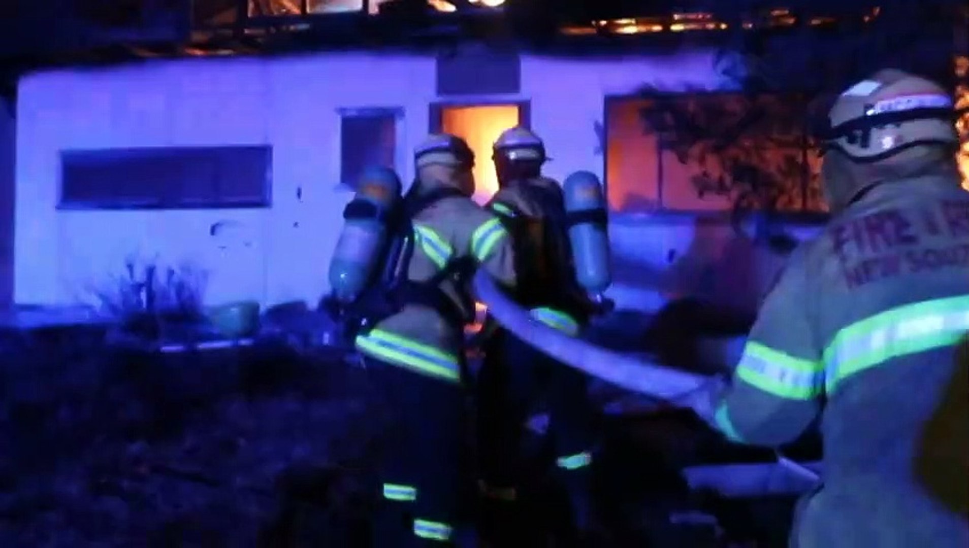 NSW RFS meets with victims of illfated Mt Wilson back burn but stops