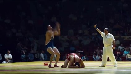 Foxcatcher Bande-annonce (RU)