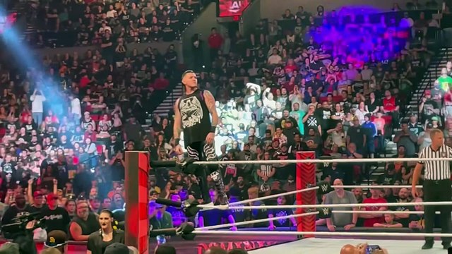 Edge vs Dominik Full Match - WWE Raw 9/12/22