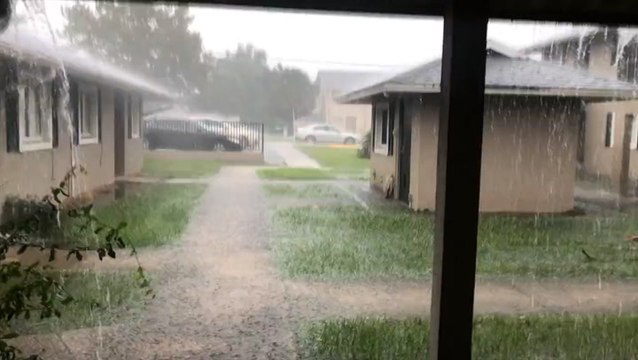 Days of slow-moving thunderstorms cause flooding in Florida