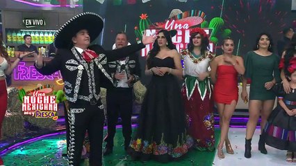 'La divita de la banda' presente en la fiesta mexicana