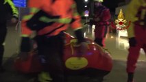 Maltempo nelle Marche, a Senigallia anziani salvati con gommoni da rafting