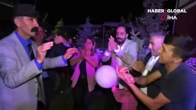 Seyirciler kendinden geçti! Sahnede zıplamasıyla bilinen Tıvorlu İsmail'in zor anları kamerada