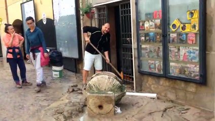 Alluvione Marche, a Cantiano iniziano i lavori di pulizia