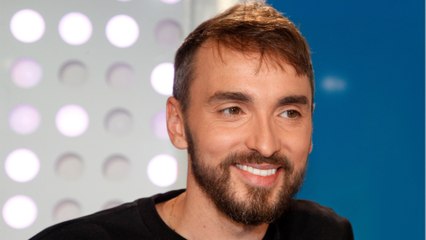 GALA VIDÉO - Christophe Willem : implants, rhinoplastie… Il dévoile ses changements physiques