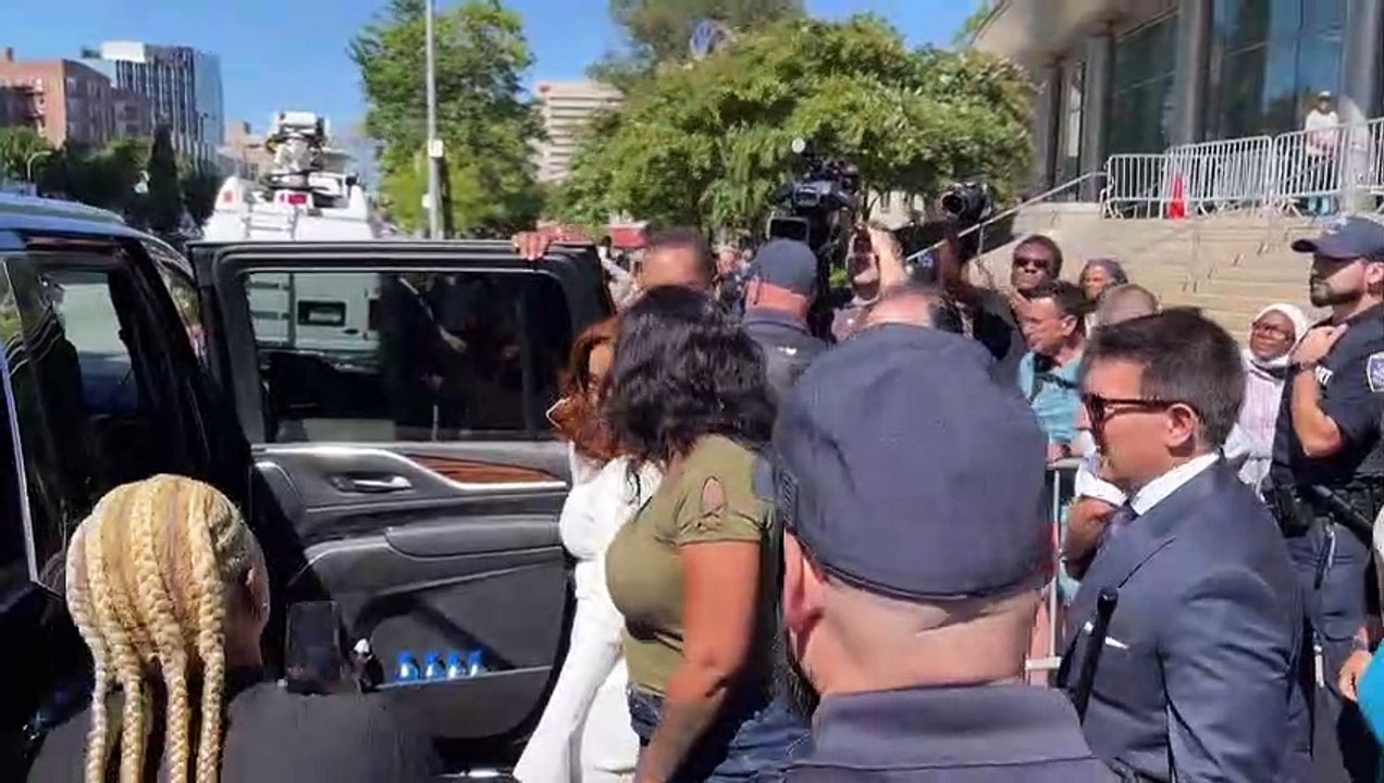 Stripclub-Schlägerei: Rapperin Cardi B entgeht Prozess