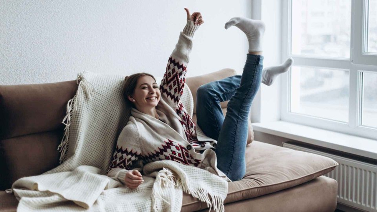 Energie sparen: So haltet ihr die Wohnung ohne Heizung warm