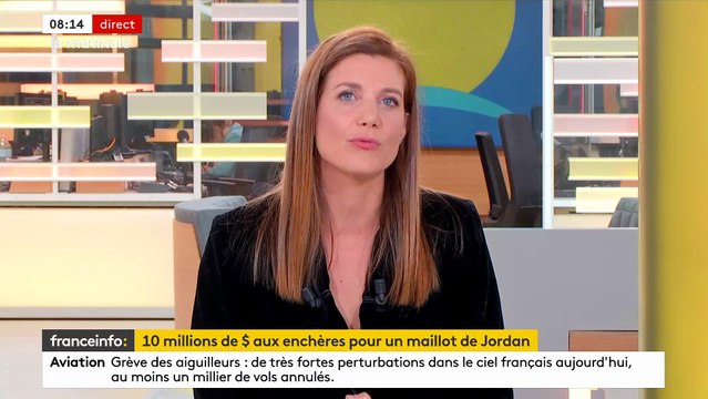 Un maillot porté par la légende de la NBA Michael Jordan, lors de sa dernière saison 1997-1998 avec les Chicago Bulls, a été vendu aux enchères pour plus de 10 millions de dollars - VIDEO