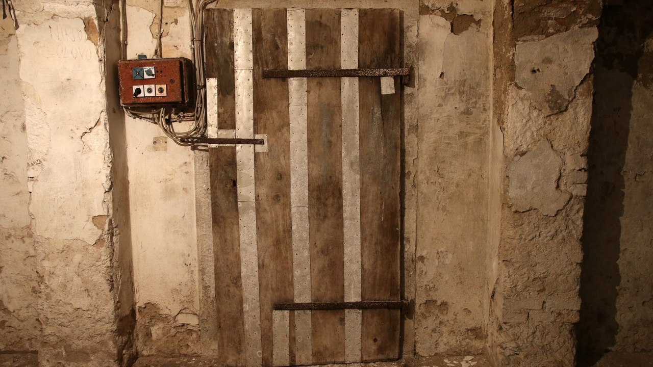 Ukrainische Polizei entdeckt 10 Folterräume in zurückeroberten Gebieten