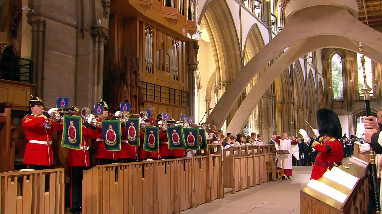 'God Save the King' sung at Cardiff Prayer Service