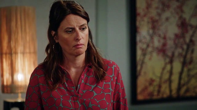 Plus belle la vie : [Indiscrétion] – Retrouvailles glaciales entre Luna et Pavel