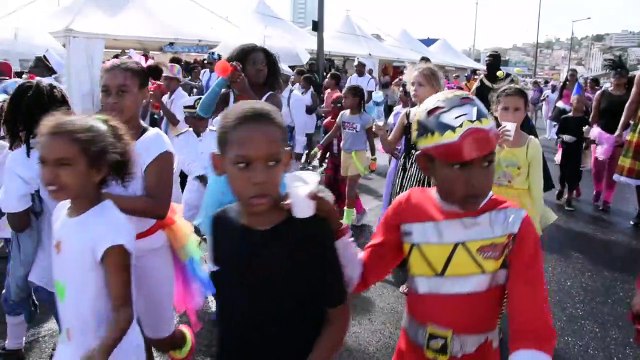 Ambiance lundi gras à Fort-de-France
