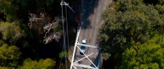 Breaking In Bande-annonce (EN)