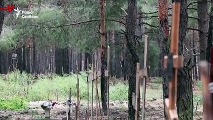 Nearly 500 Bodies, Mostly Civilians Believed to Be Left in Mass Graves in Izium