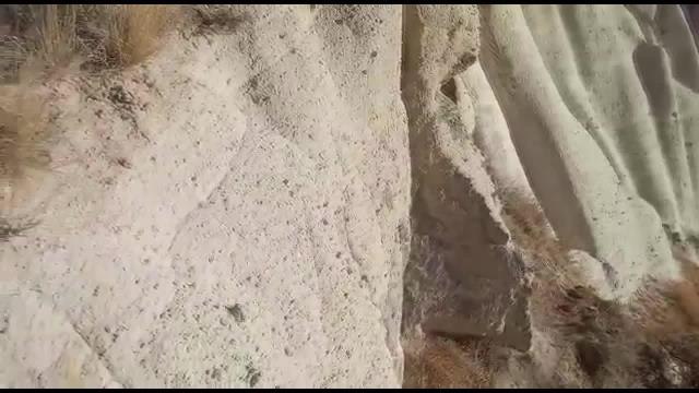 Çevreci Tokmak'tan Peribacalarındaki Yıkımla İlgili Kaçak Tuvalet Yıkımı Diyen Bakan Kurum'a: 32 Tonluk Bir Aletle İki Metrekare Tuvaleti Yıktılar...