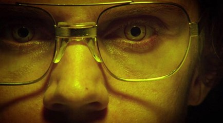 Download Video: 'DAHMER - Monstruo: La historia de Jeffrey Dahmer', tráiler subtitulado en español de la serie de Netflix